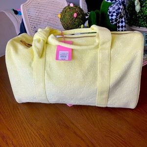 Stoney clover x Target yellow Terry palm duffel